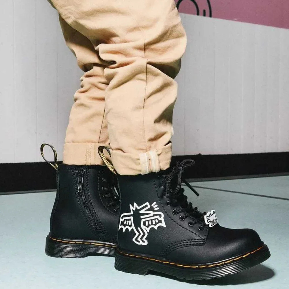DR MARTENS X KEITH HARING 1460Y‎ BOOTS TODDLER SIZE 2 KIDS LEATHER LACE UP PRINT